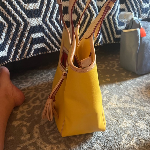 DooneyBourke new with out tag never use comes with dust bag - Picture 3 of 12